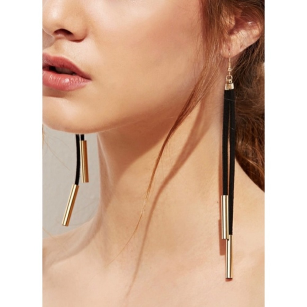 ⭐️3/$30 | Black / Gold Suede Cord Drop Earrings